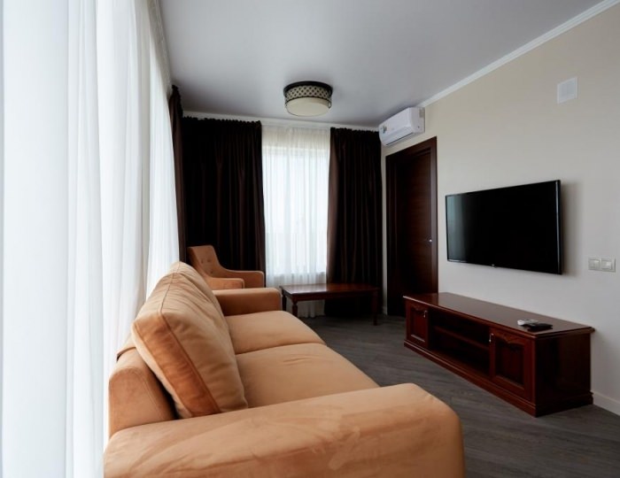 Полулюкс 2-местн. 2-комн. (корп. Главный) - Пансионат «Литфонд»